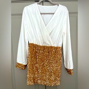 Long Sleeve Sequin Surplice Bodycon Dress